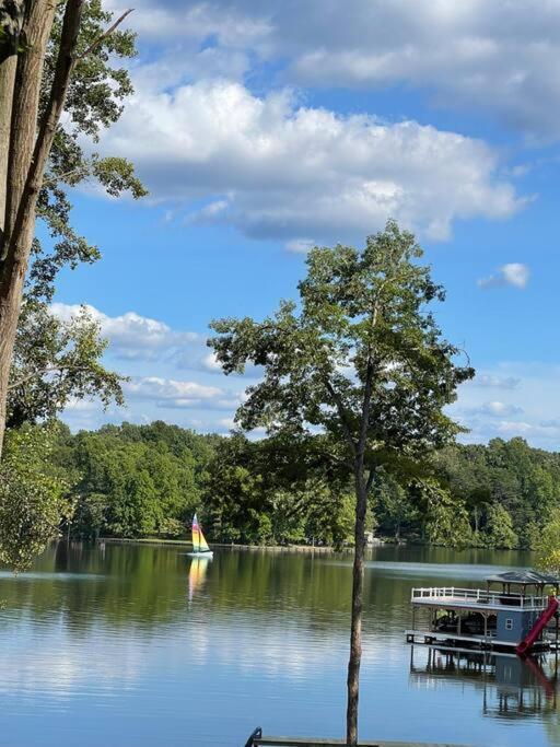 Eagle'S Nest Cottage - Lake Anna Waterfront Bumpass 外观 照片